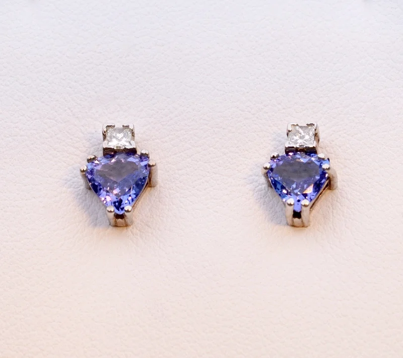 14K white gold Tanzanite stud earrings with square Diamonds