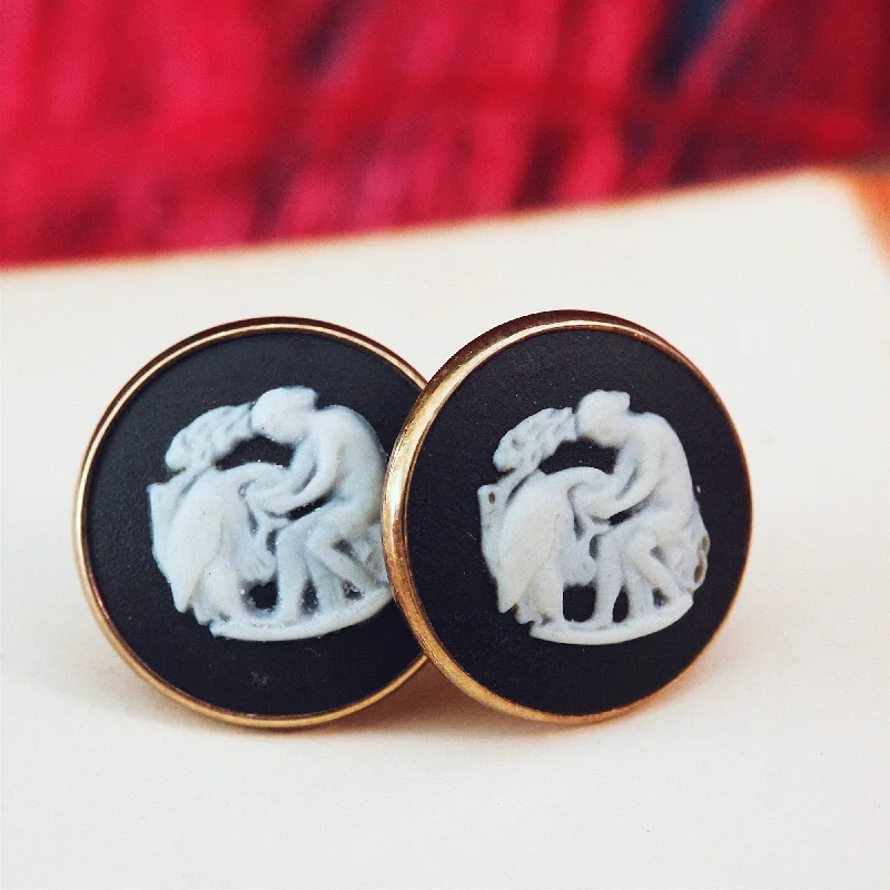 Vintage Neoclassical Vibe 9ct Gold Wedgewood Stud Earrings