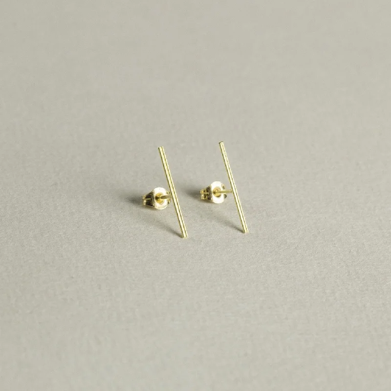 18ct Gold Double Line Stud Earrings