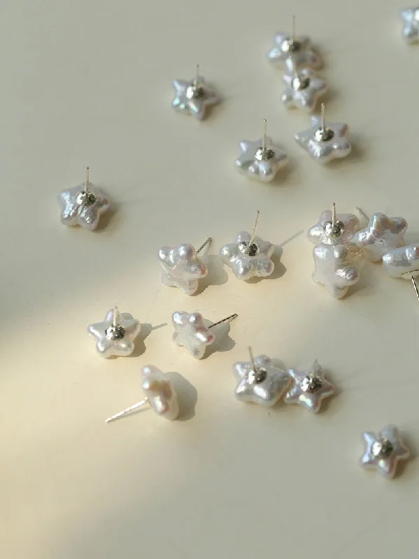 Starlit Night Pearl Stud Earrings