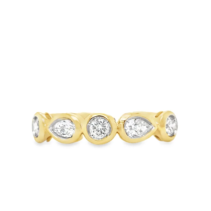 14K Yellow Gold Bezel Set Pear and Round Diamond Band