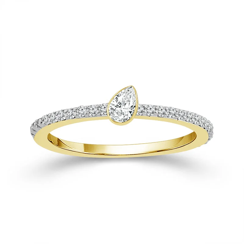 14K Yellow Gold Bezel Set Pear Diamond Ring