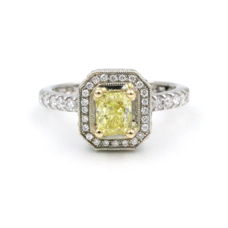 14KW YELLOW DIAMOND RING DIAMOND HALO