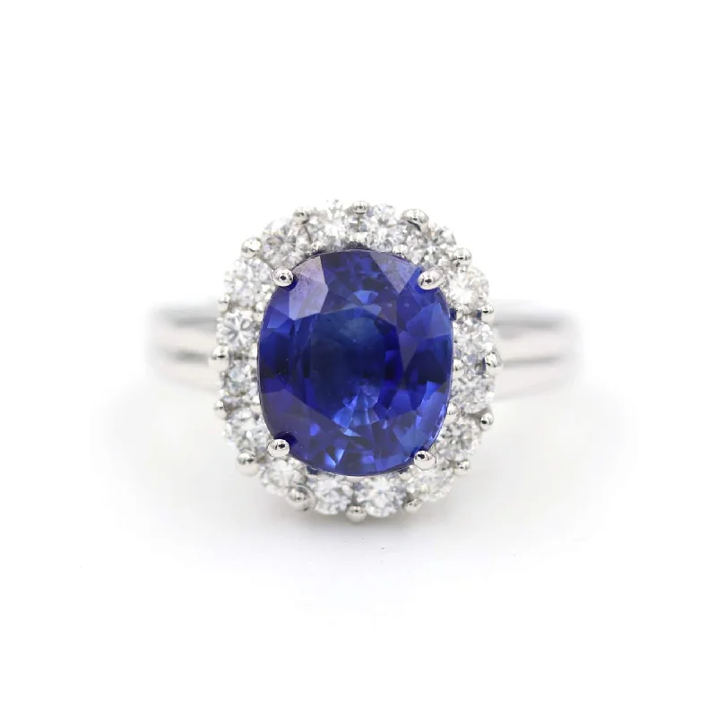 18K SAPPHIRE DIAMOND RING