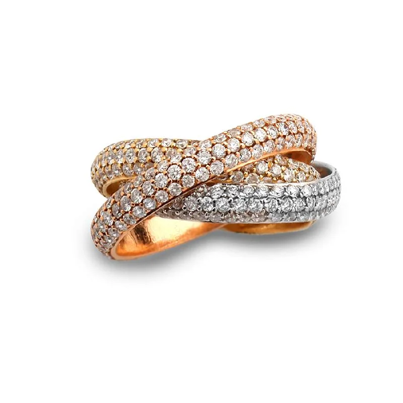 18KT TRI-COLOR DIAMOND BAND.