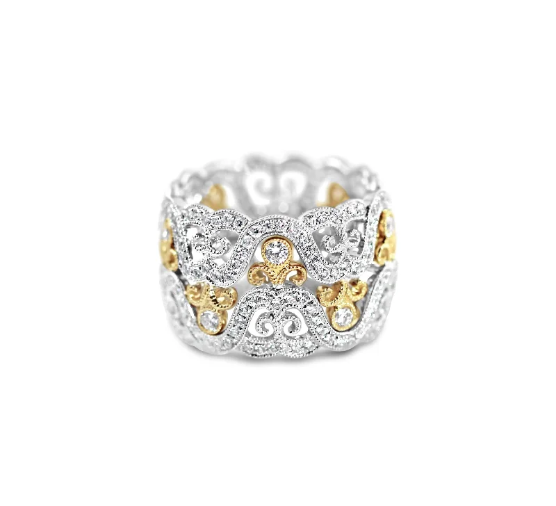 18KT WHITE AND YELLOW GOLD DIAMOND BAND