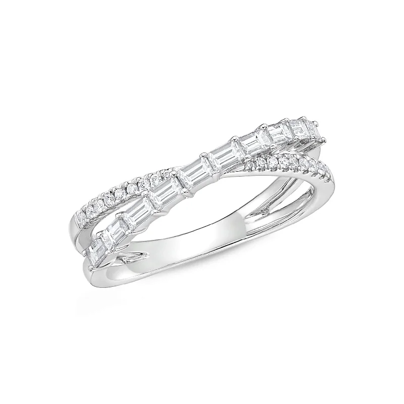 18K White Gold 1/2Ct Diamond Crisscross Ring