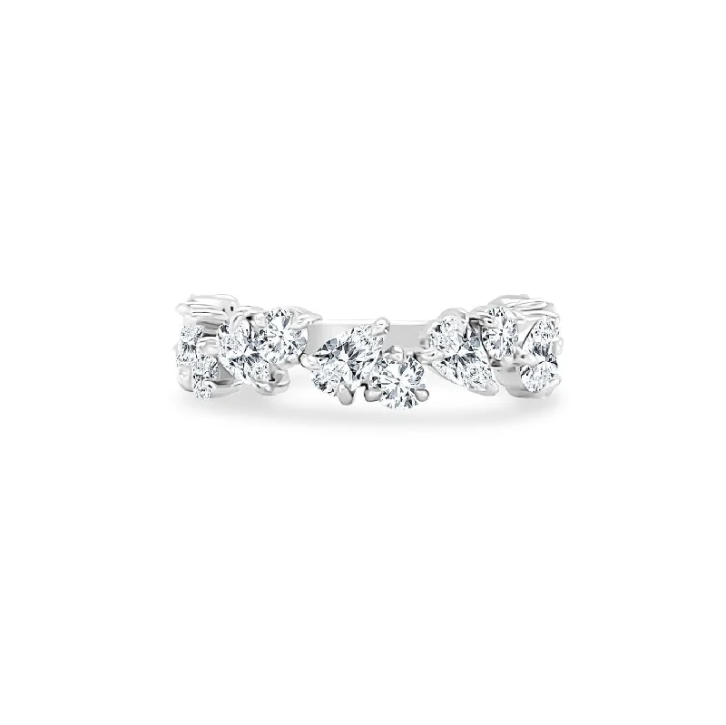 Alternating Round & Pear Diamond Band