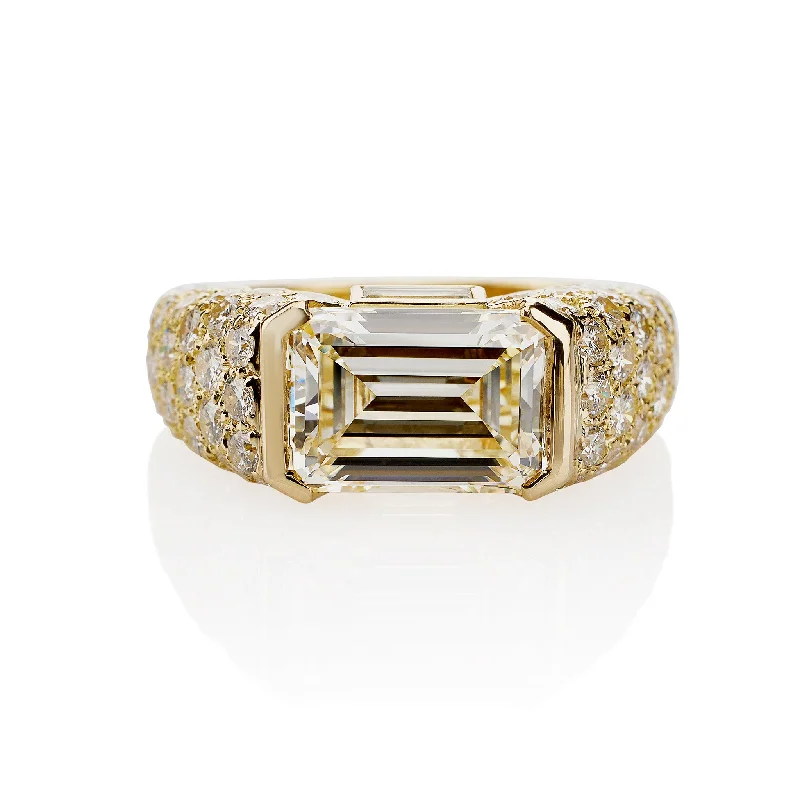 Cartier Monture Paris Emerald-cut Diamond Ring