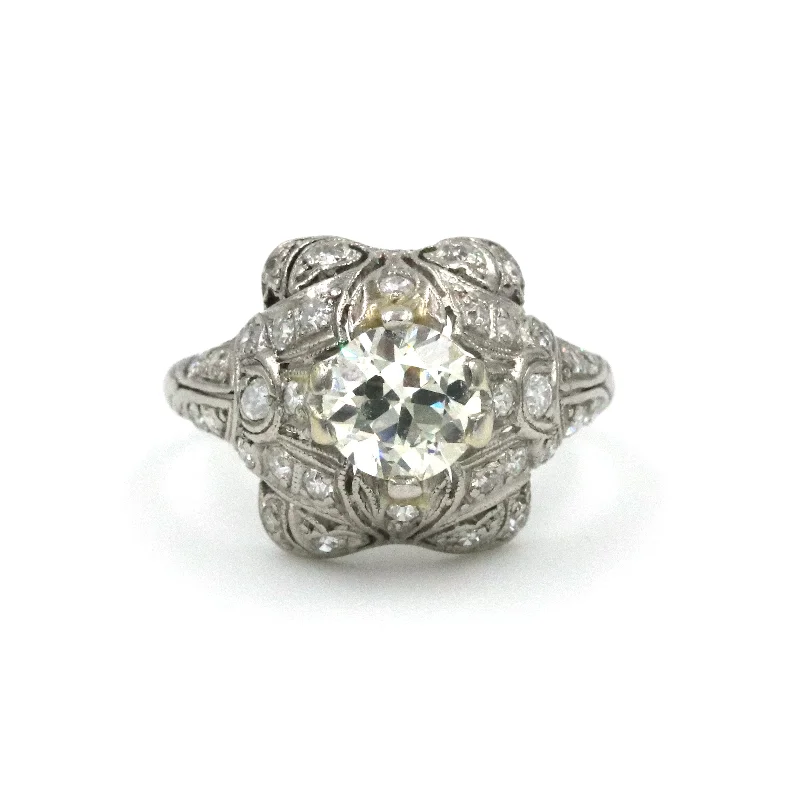 PLATINUM DIAMOND DECO RING