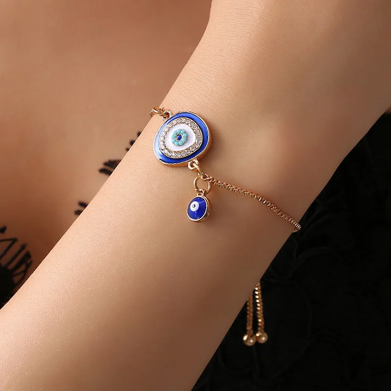 Wholesale Devil Eye Diamond Alloy Bracelet