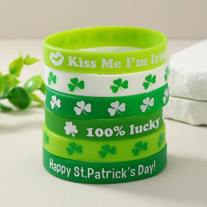 Wholesale Green Hat Festival Lucky Clover Silicone Bracelet